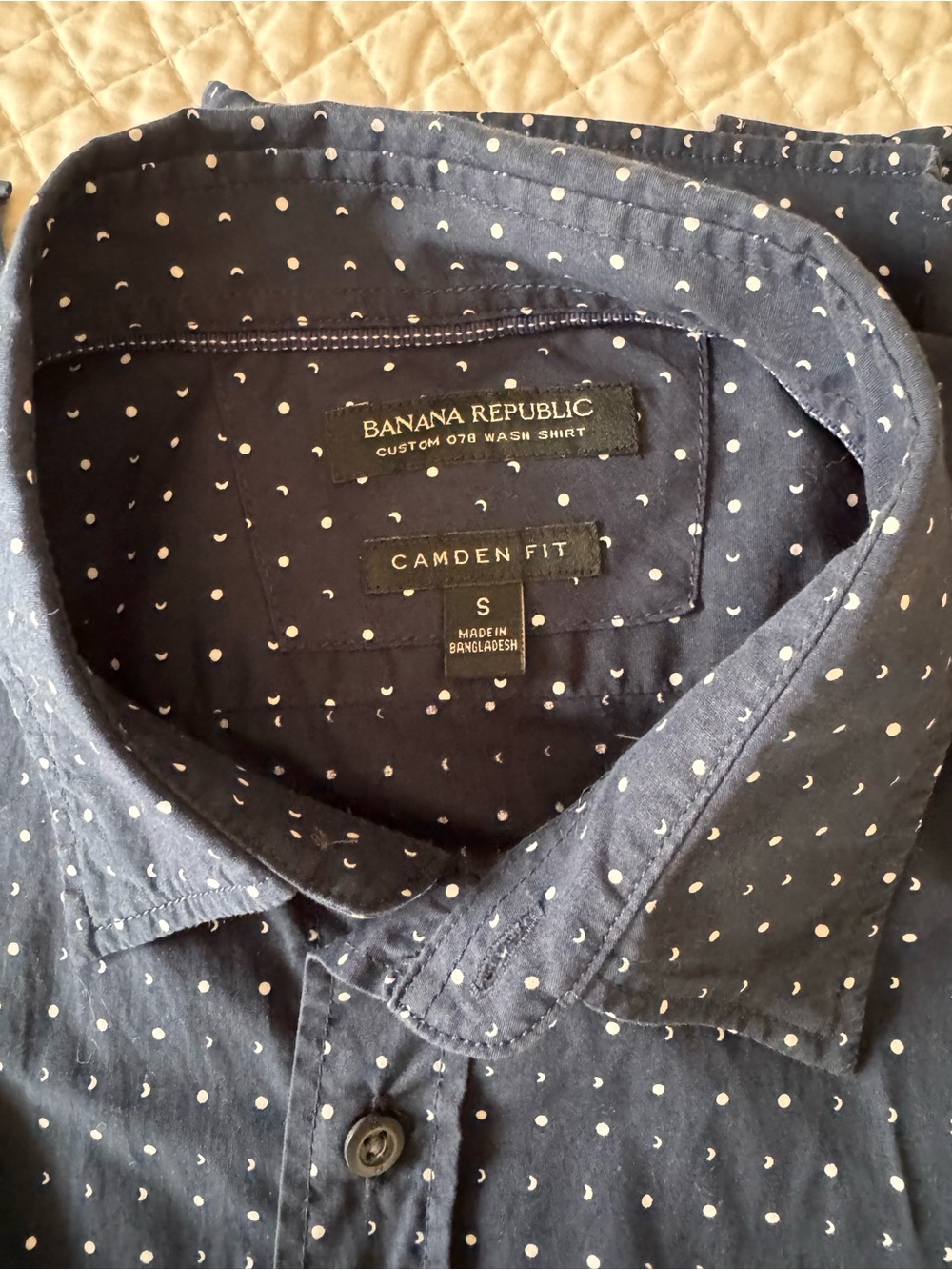 Banana Republic Navy Button-Down Camden Fit S men’s moon print